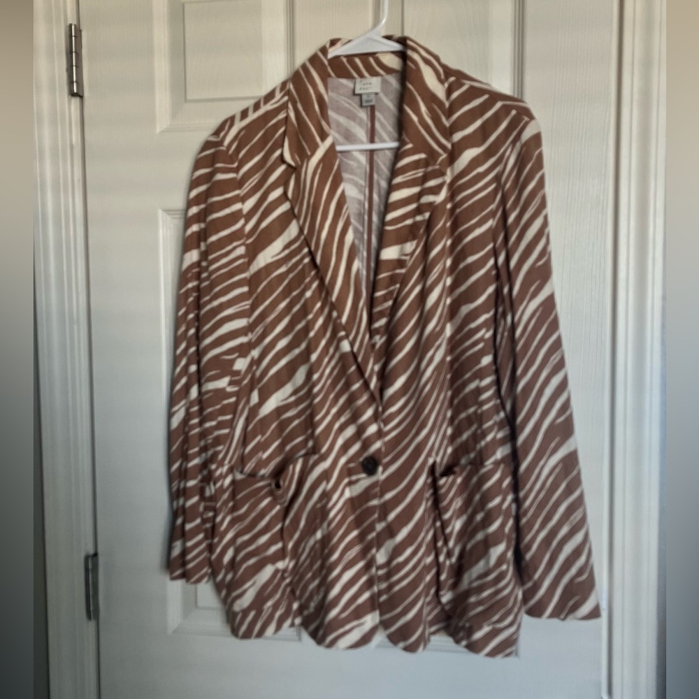 Animal print blazer linen fabric